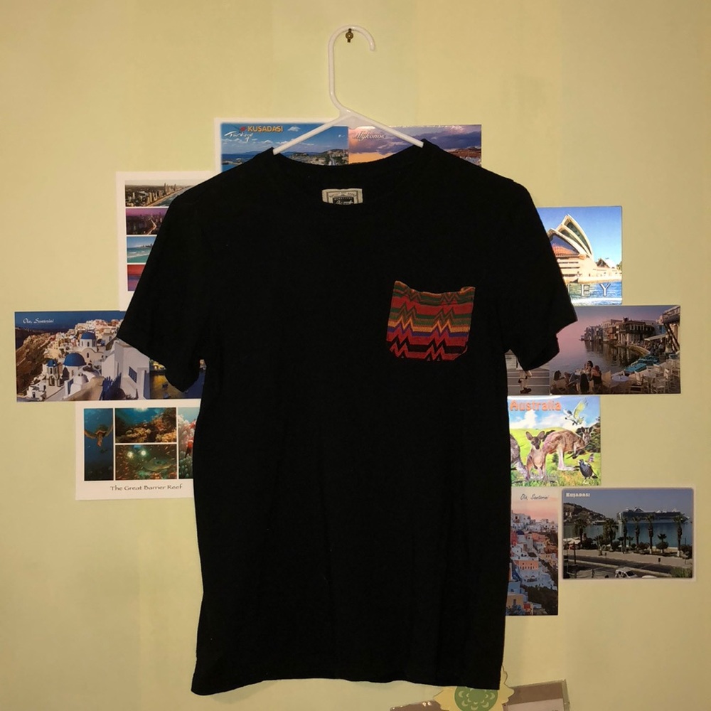 patterned pocket black t shirt